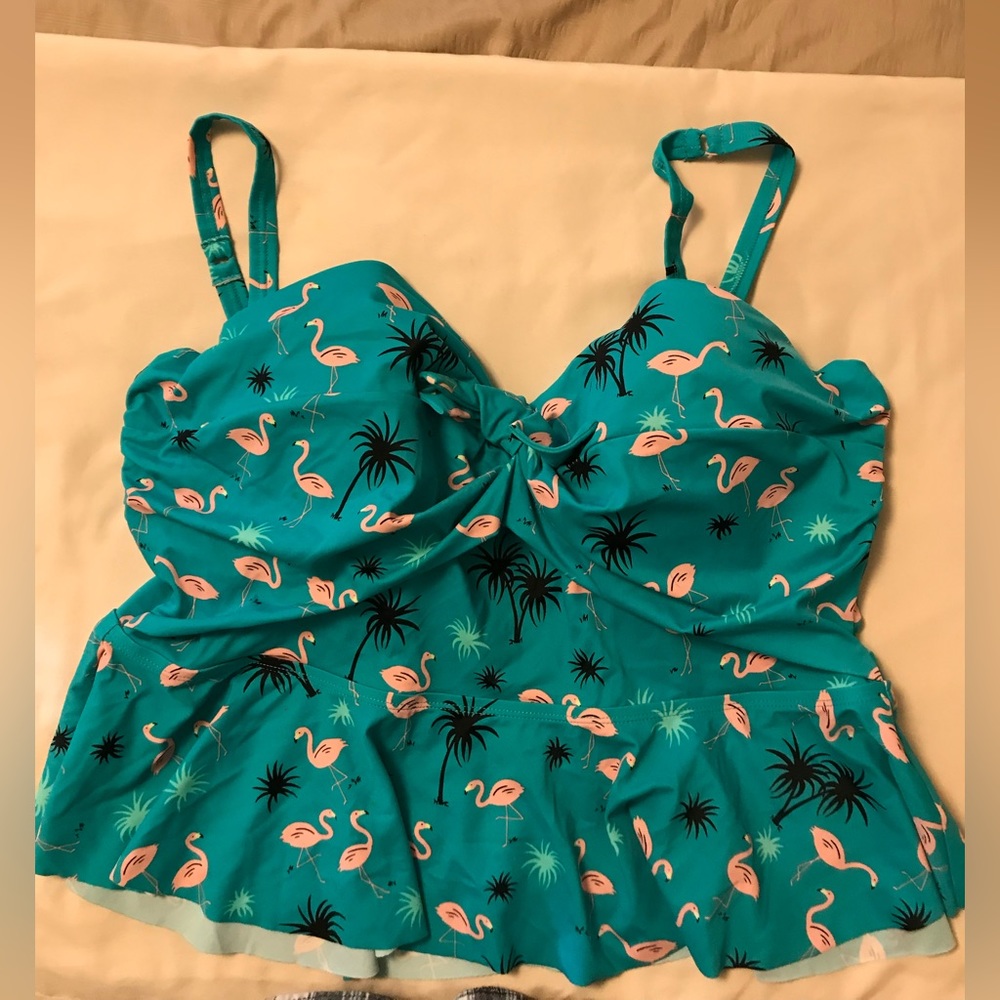 NWT Torrid Tankini Peplum
